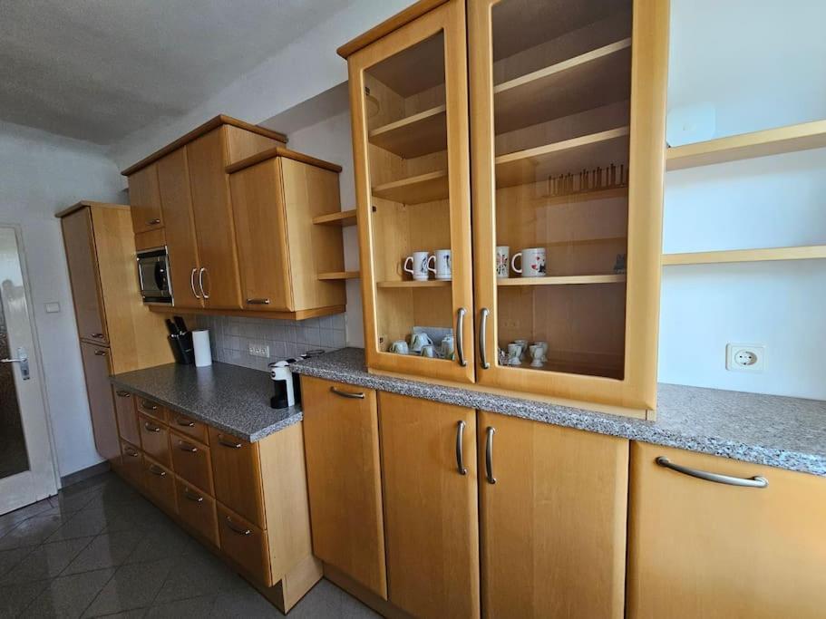 Jonas Apartment, 2 Br