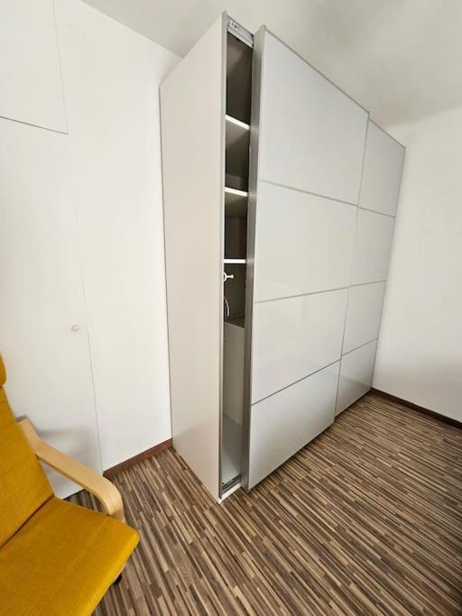 Jonas Apartment, 2 Br Wien
