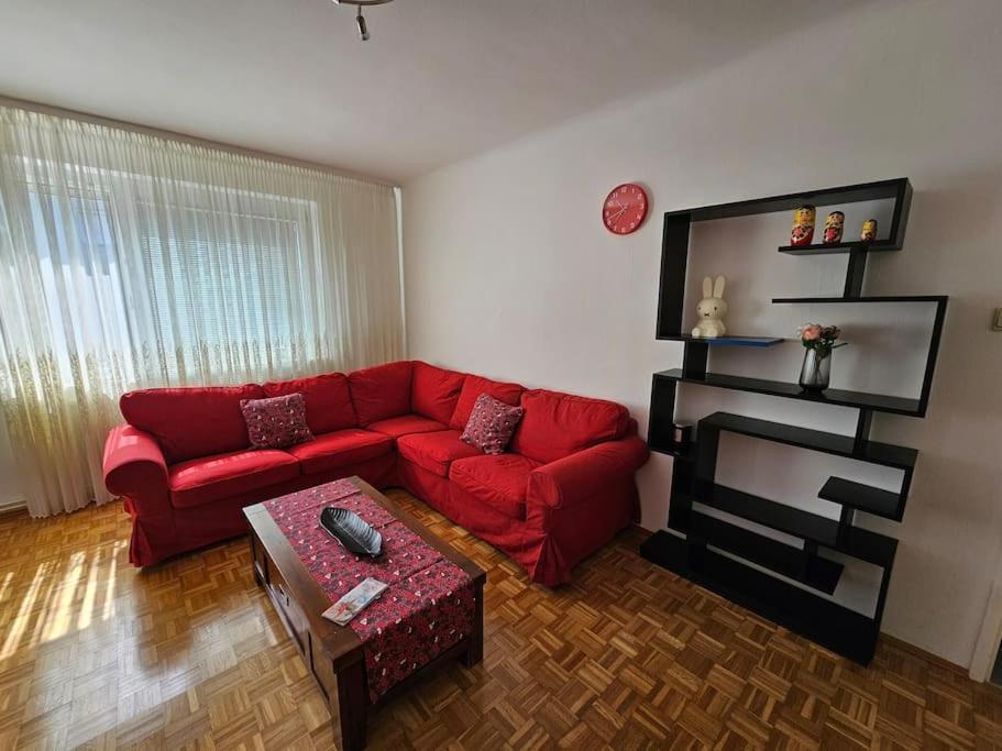 Apartment Jonas Apartment, 2 Br *