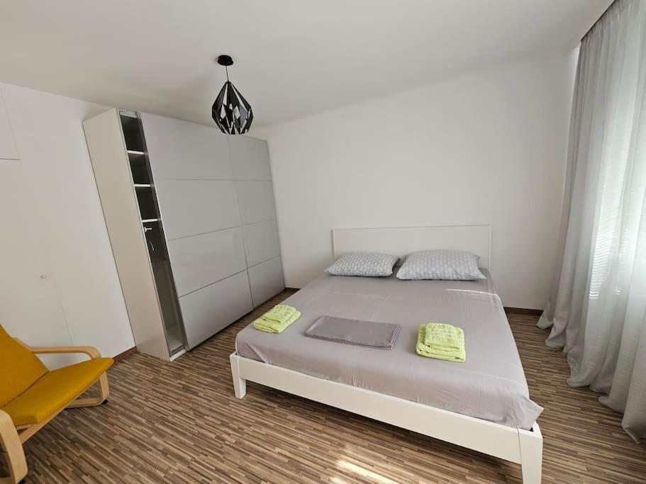 Apartment Jonas Apartment, 2 Br *